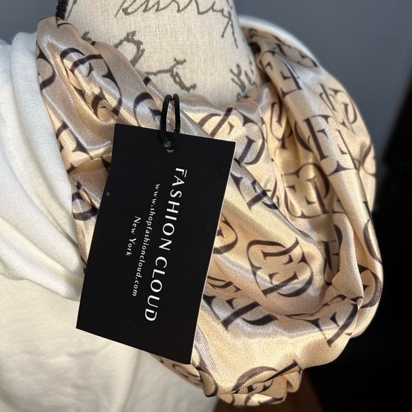 Fashion Cloud Official Cropped Off-White Jacket Medium - Picture 7 of 16